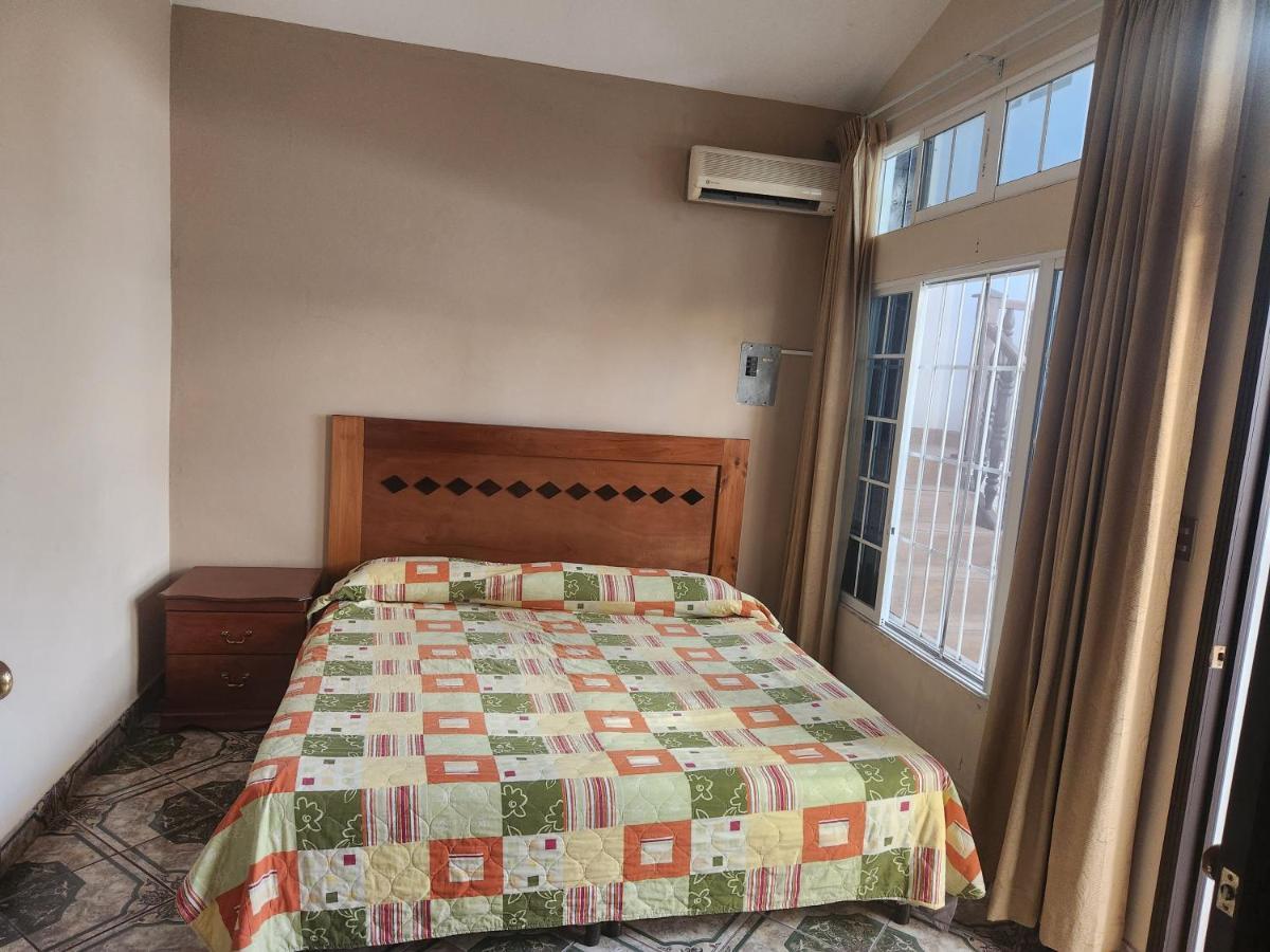 Hotel Casa De Don Francisco Flores Extérieur photo